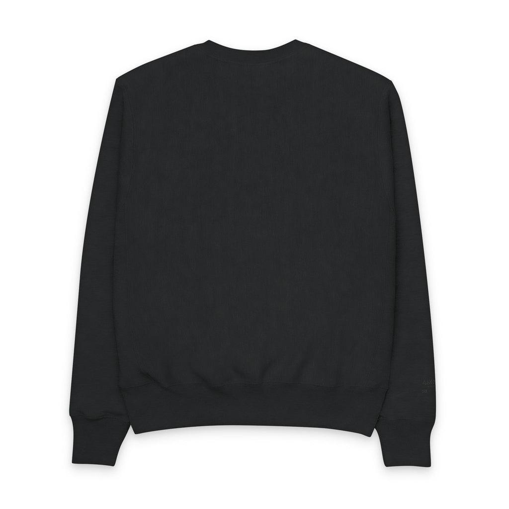 Minimal Black Crewneck Sweatshirt — Classic Champion Style
